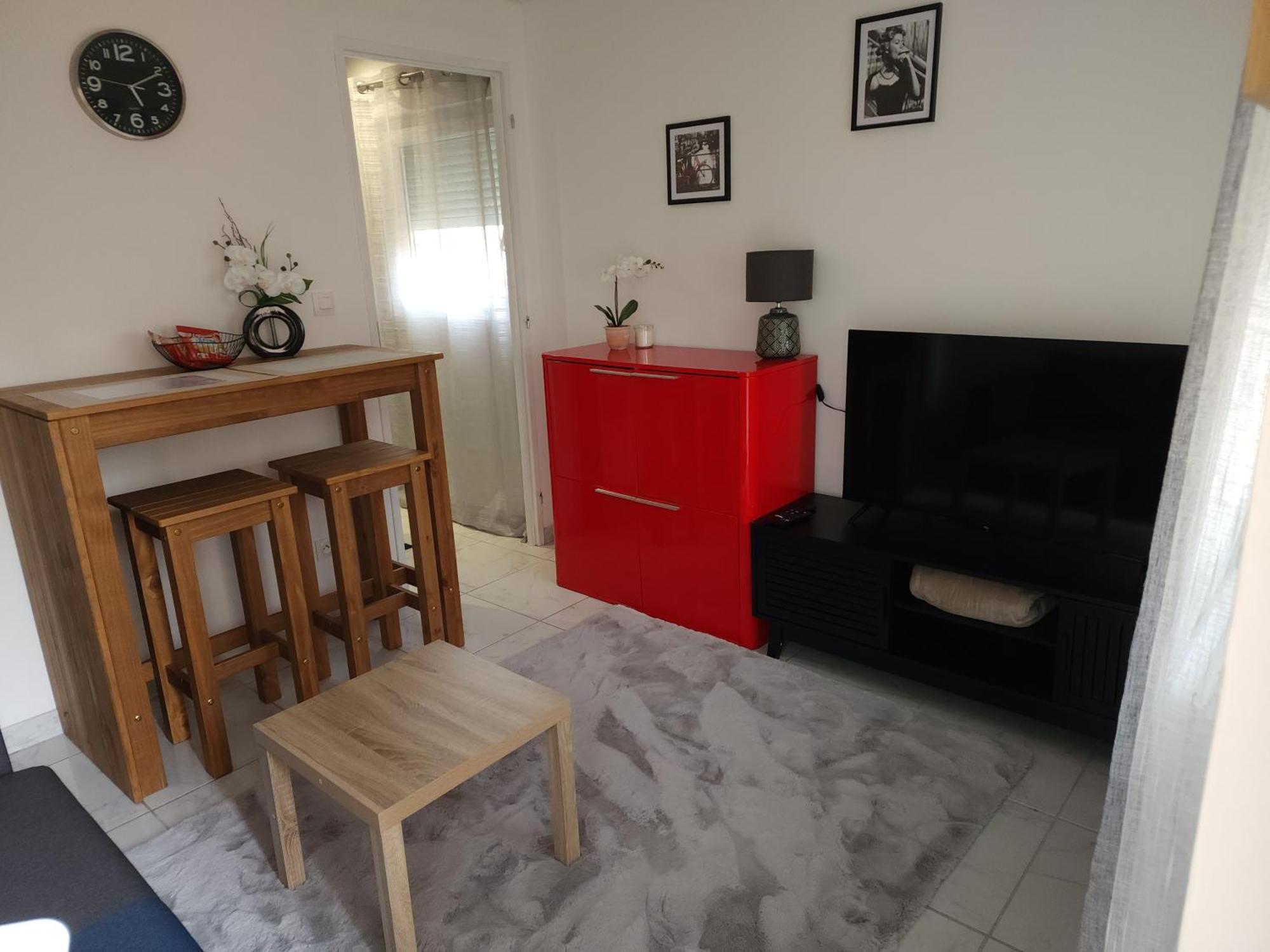 Agreable T2/Centre-Ville *10 Min Gare* Bourgoin-Jallieu Exterior foto